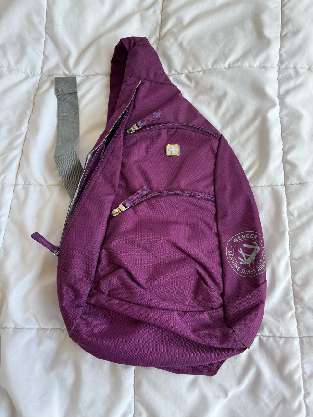 Wenger SwissGear Purple Sling Backpack Crossbody Body Bag Travel Single Strap
